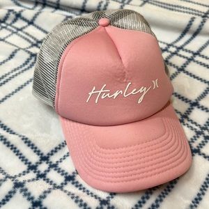 pink cap
